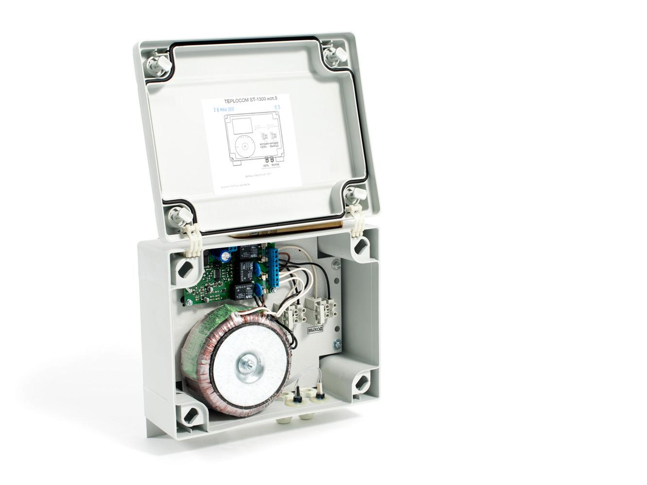 Стабилизатор напряжения Teplocom ST–1300 исп.5
